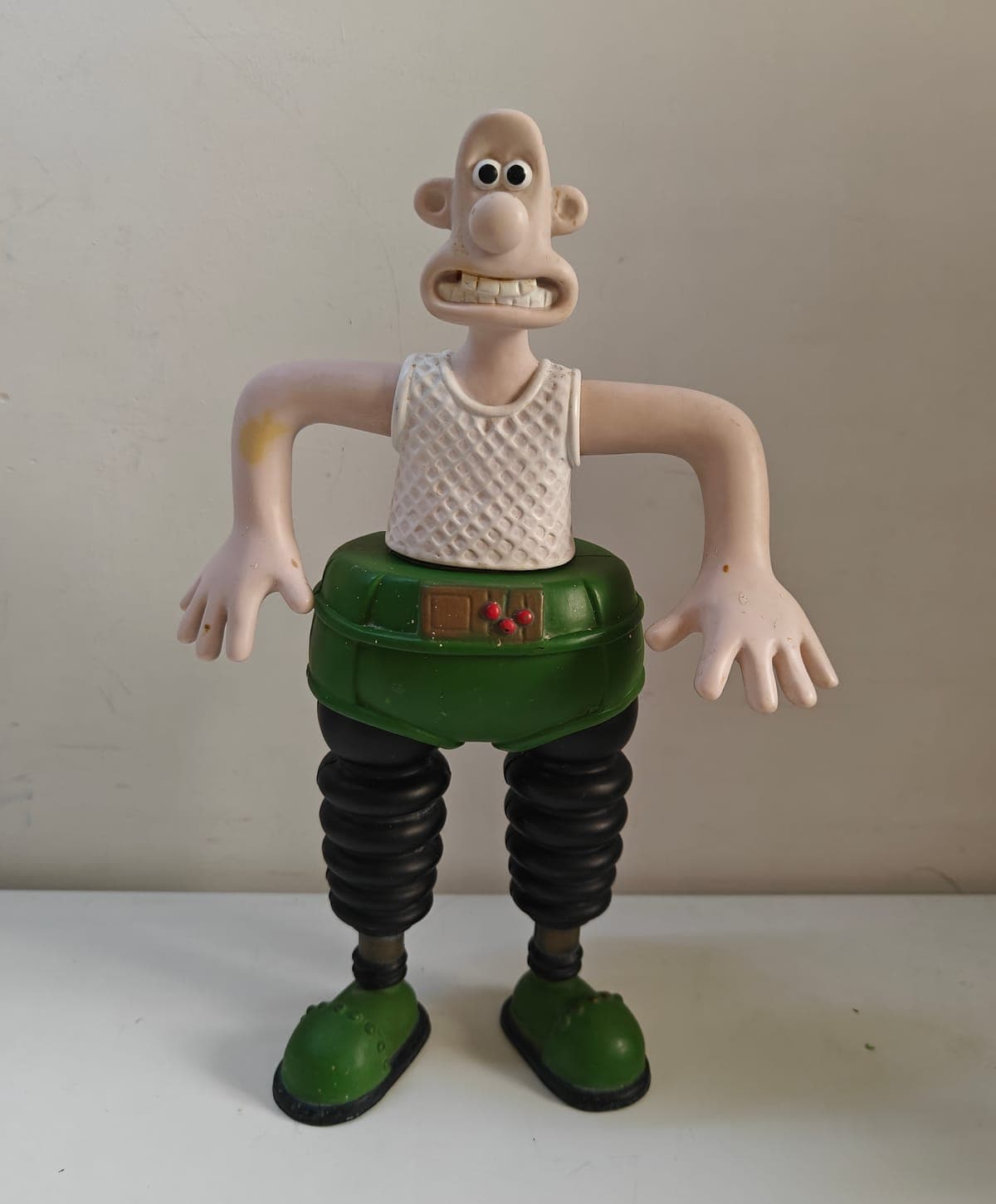 1989 Wallace & Gromit The Wrong Trousers Bubble Bath Empty Bottle 11" Figure