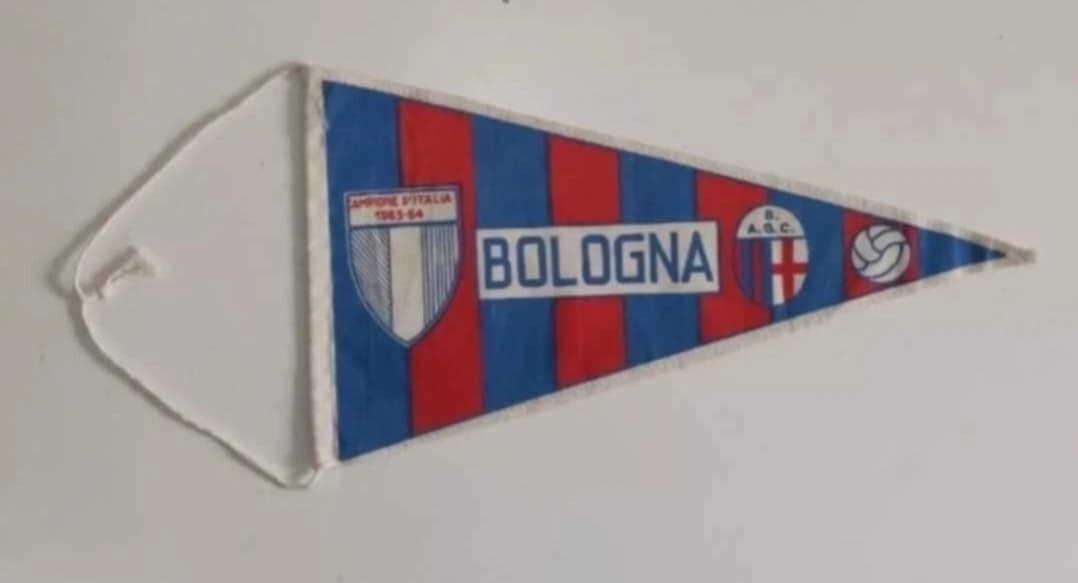 Vintage Bologna Campione d'Italia 1963 / 64 Football Pennant