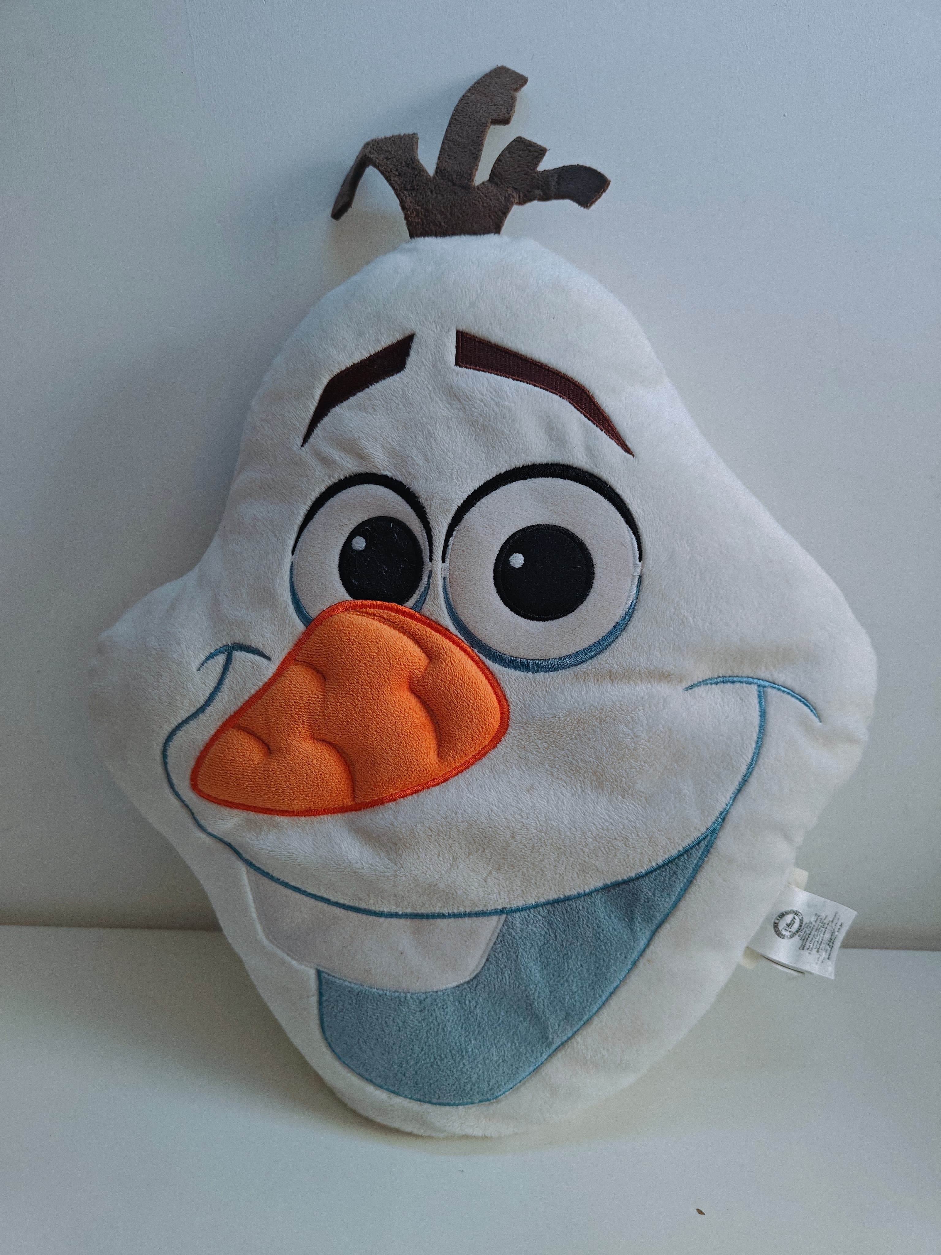 2015 Disney Store Frozen Olaf Big Face Cushion Plush Pillow Embroidered Head 40cm x 35cm