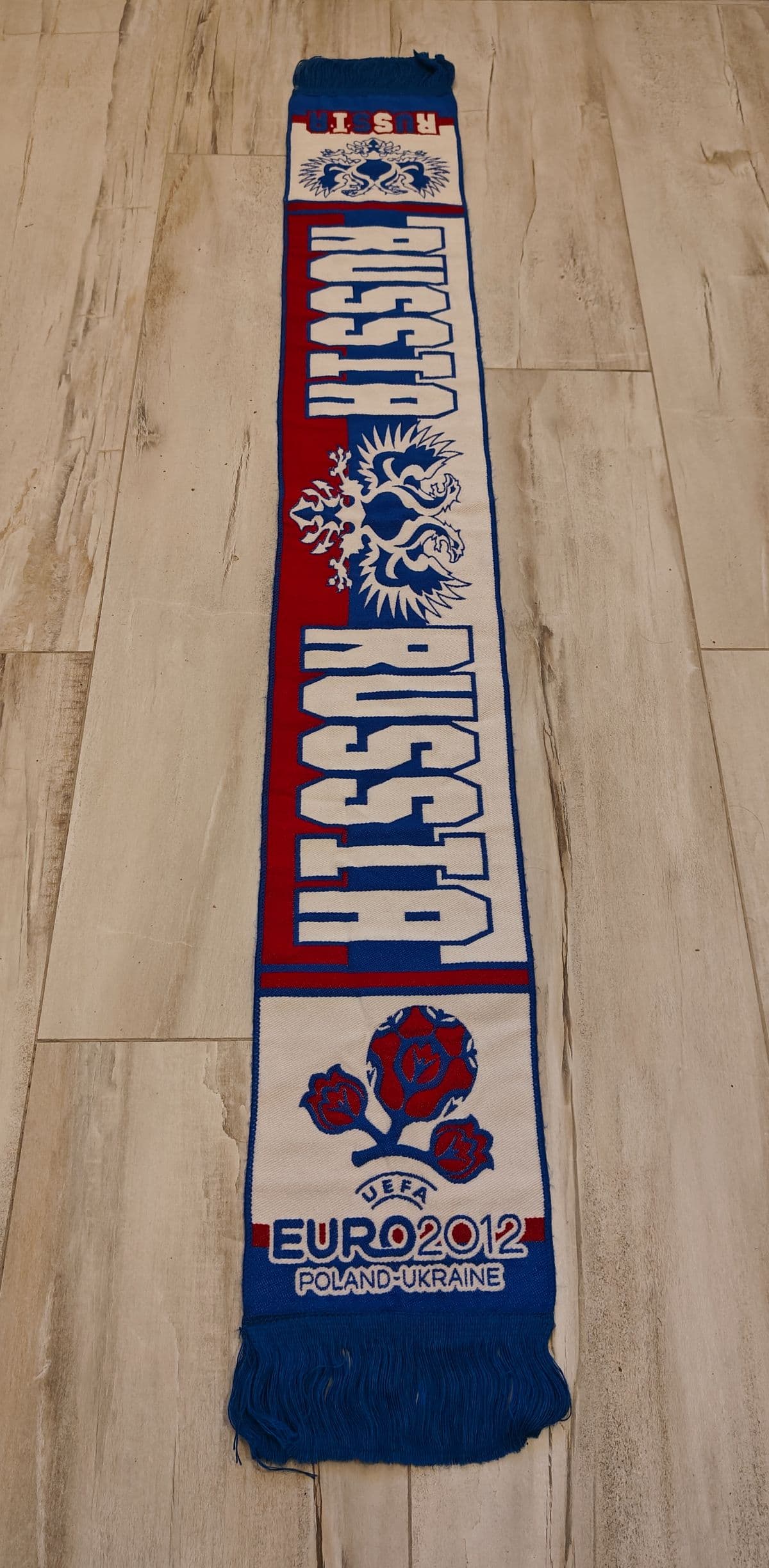 Official UEFA Euro 2012 Russia Football Scarf Poland Ukraine Soccer Fan