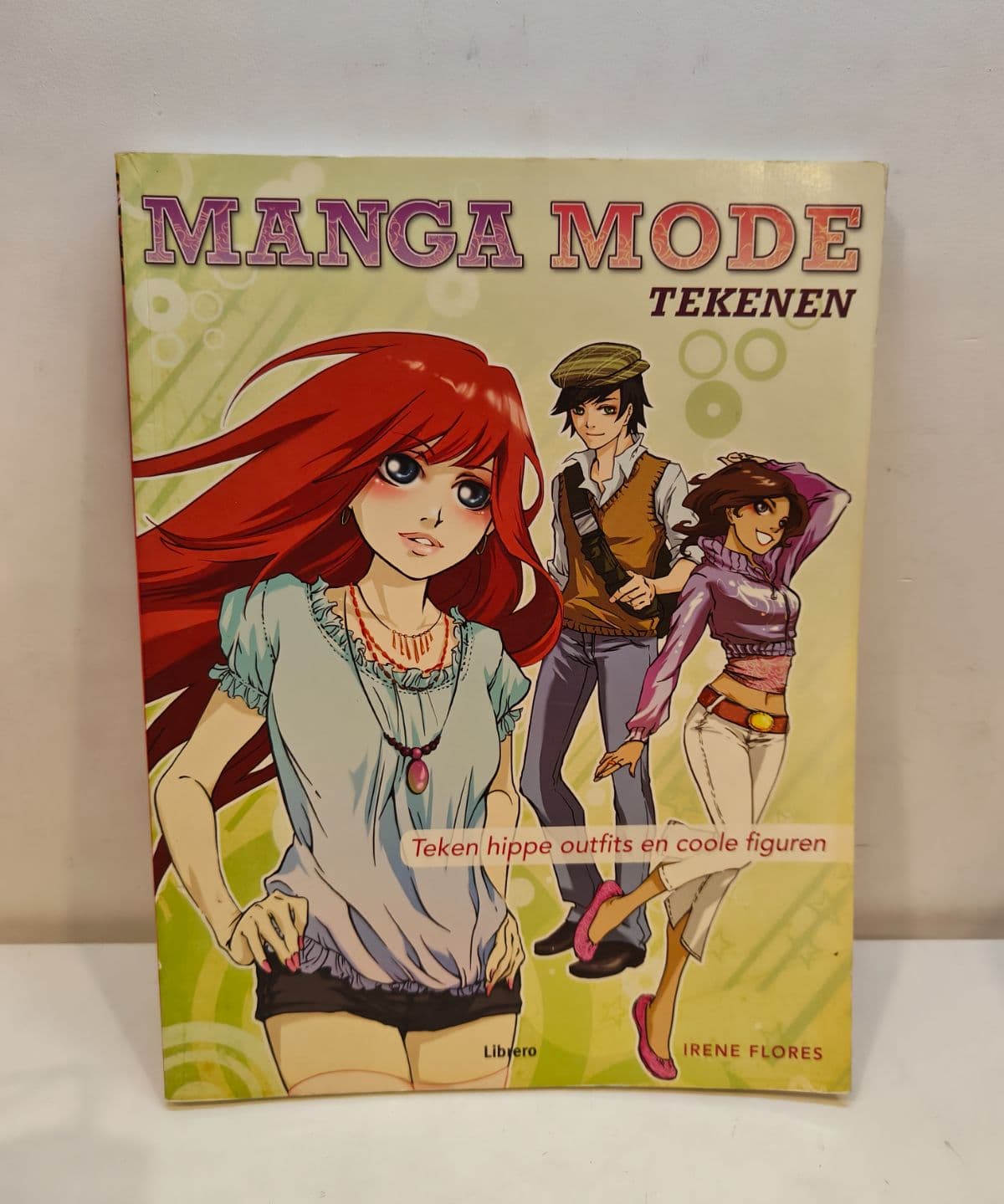 DUTCH Language Manga Mode Tekenen Book Irene Flores Shojo Fashion Art School