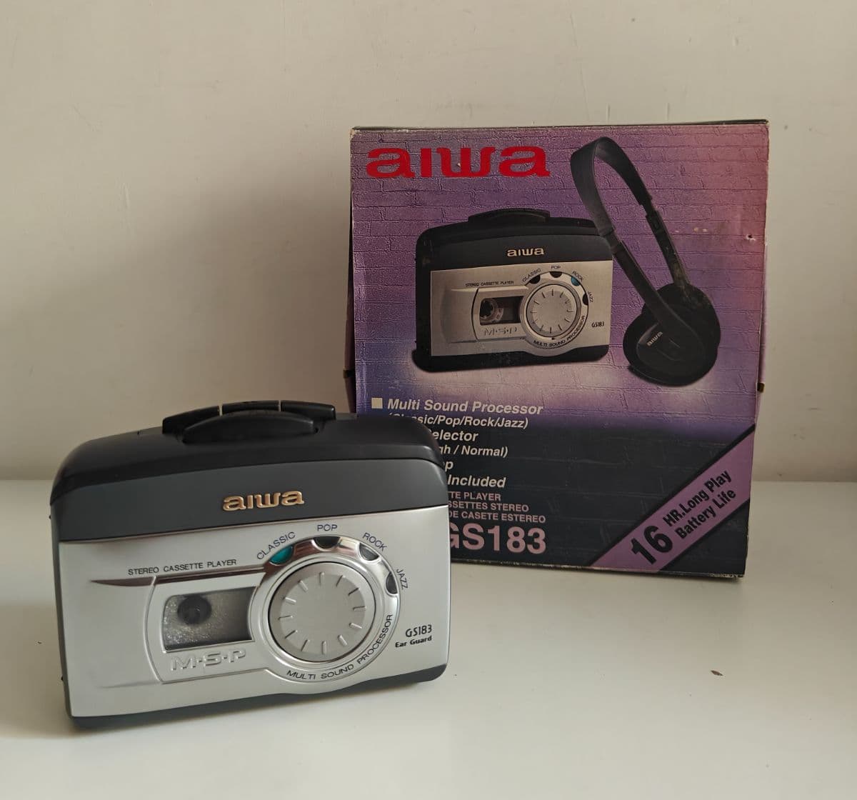 Vintage Aiwa HS-GS183 Portable Stereo Cassette Player Walkman Boxed WORKS