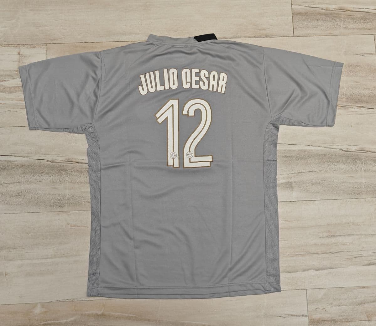 Retro Inter Milan 2009-10 Goalkeeper Football Shirt Julio Cesar #12 Grey Size L