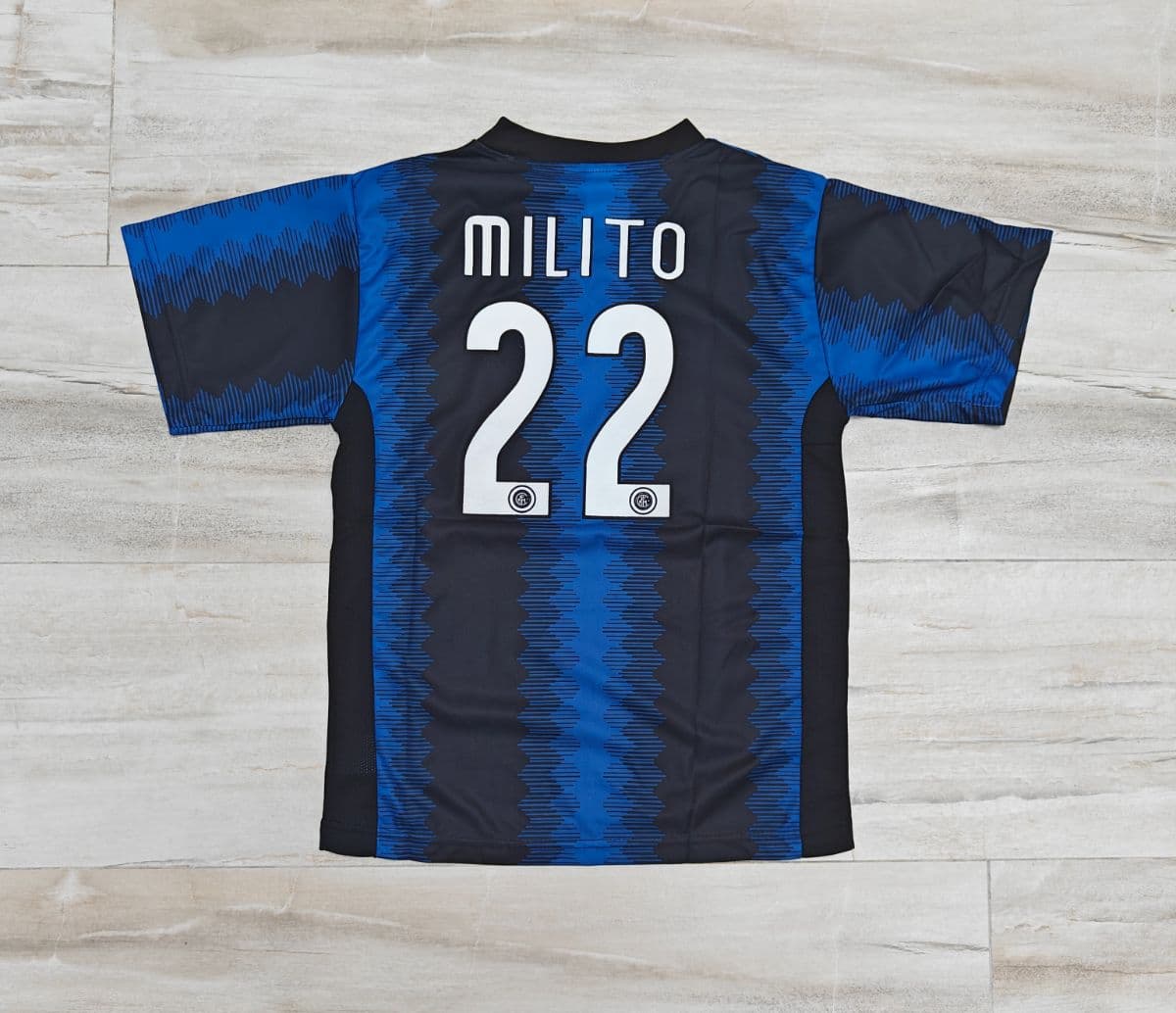 2011/12 Diego Milito #22 Inter Football Shirt 176cm Size 14-16 Youth