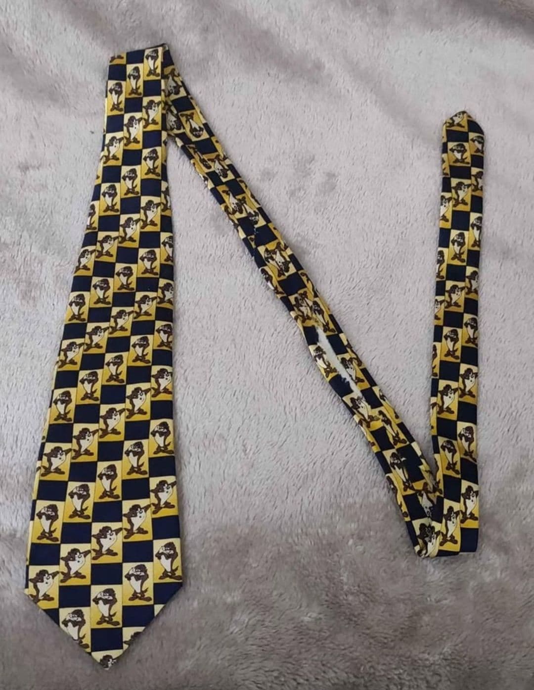 Tasmanian Devil Tie 100% Silk Carnaval