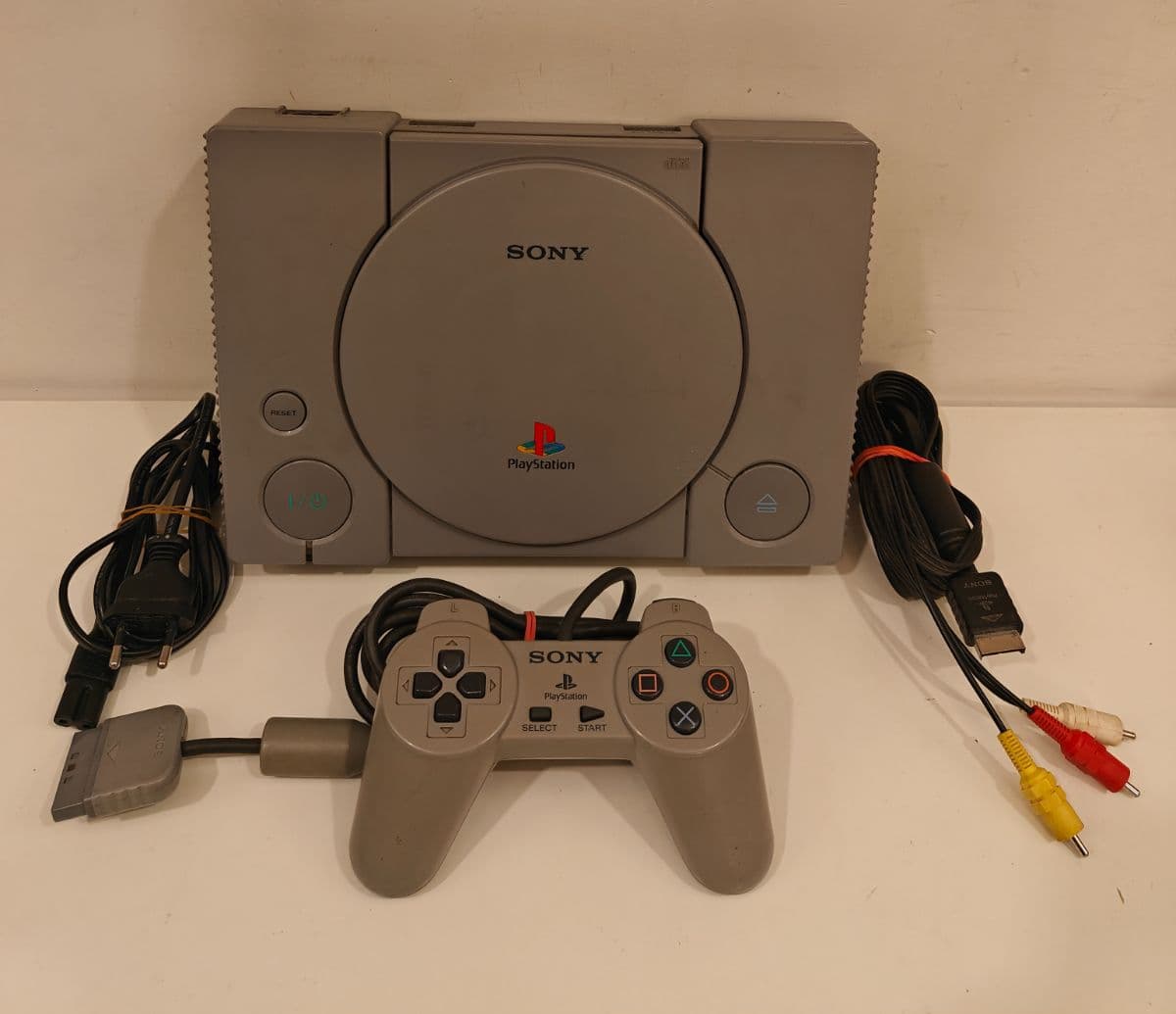 Playstation 1 Console (Chipped) SCPH-9002 PS1 + Original Controller + Cables (Working)