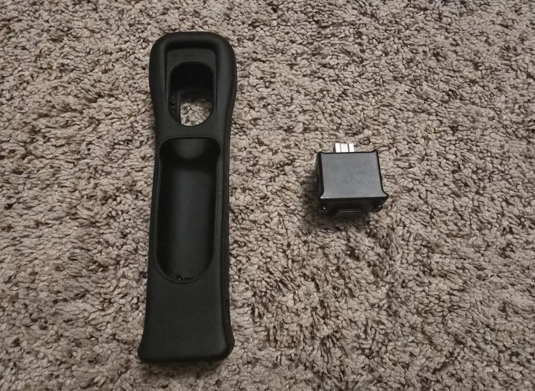 Nintendo Wii Motion Plus Attatchment Black With Sleeve