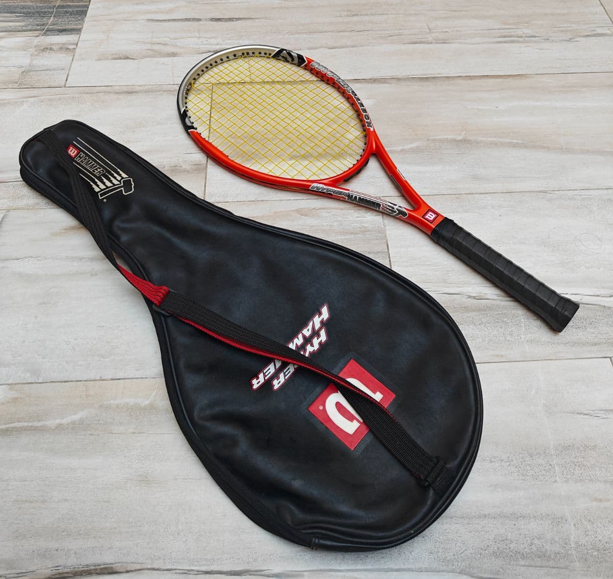 Wilson Hyper Hammer 5.2 Tennis Racket with Matching Padded Case