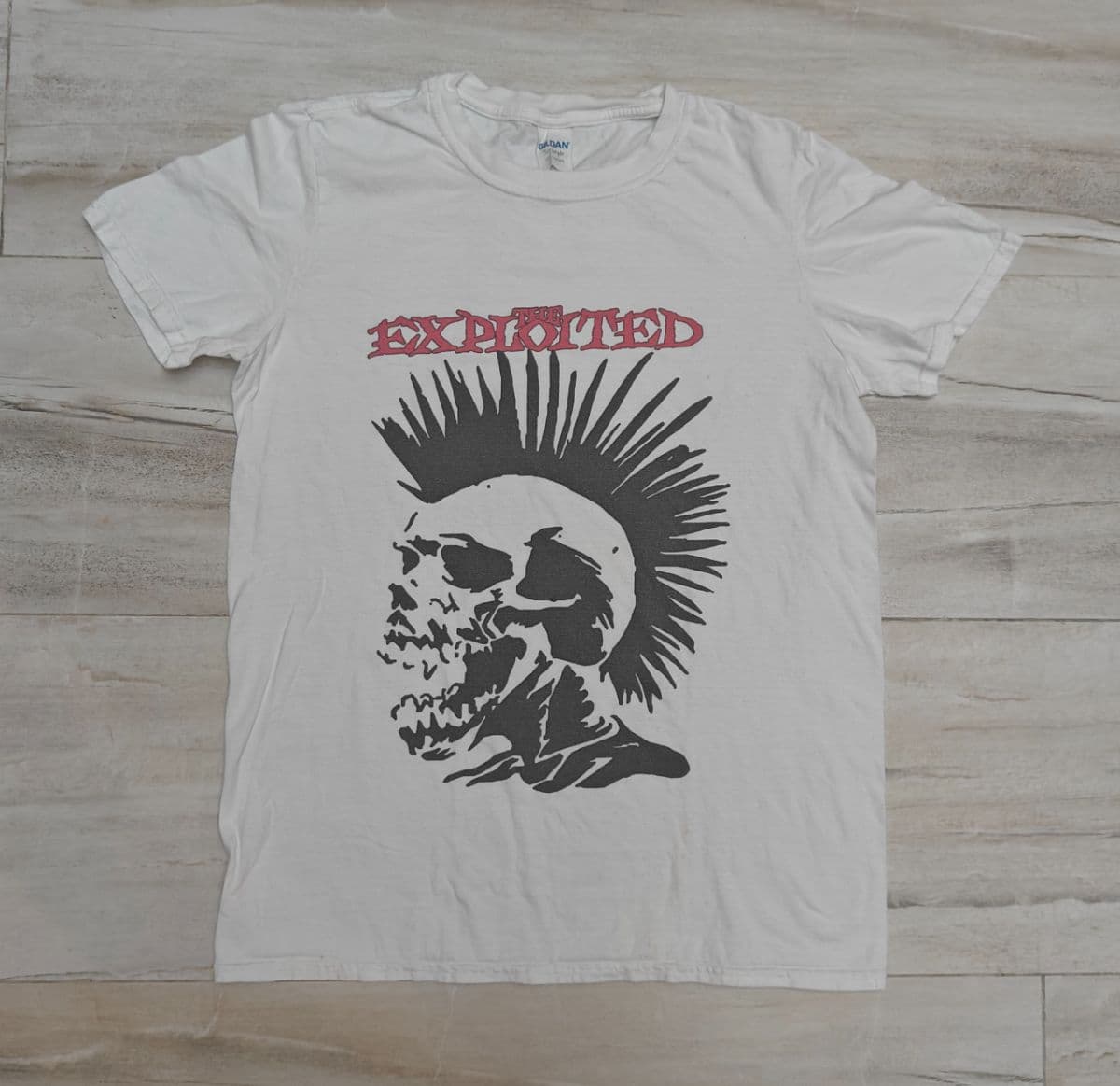 The Exploited T Shirt Punk Rock Band Mohawk Skull Graphic White Mens Size S Small